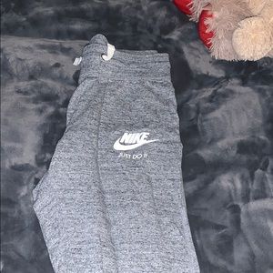 Nike joggers